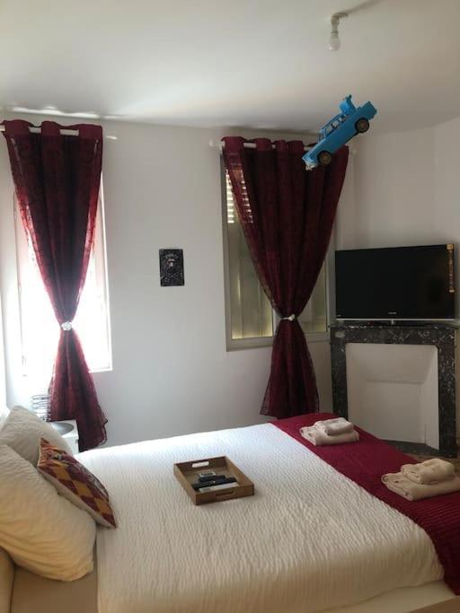Maison Harry Potter Pour 6 Personnes En Centre Ville Μοντωμπάν Εξωτερικό φωτογραφία